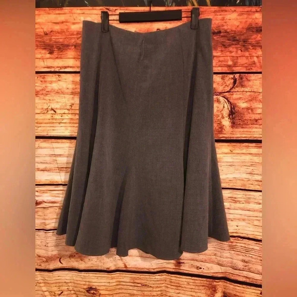 Women’s Grey Skirt size 10 - Picture 13 of 13